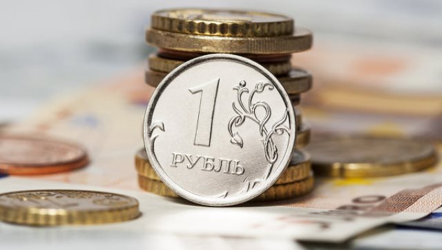 Курс доллара в России установил новый рекорд